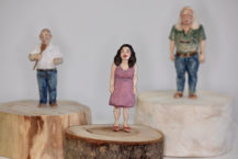 Kati, Salva, Roland, 2016, Linde bemalt, H=20cm mit Sockel